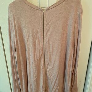 Women’s tunic length top